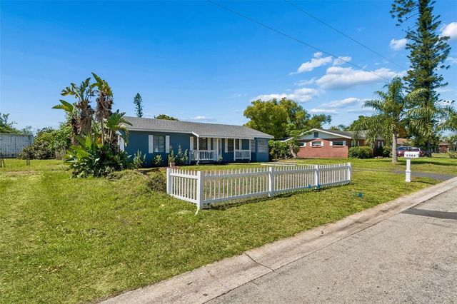 2309 21ST AVENUE W, Bradenton, FL 34205