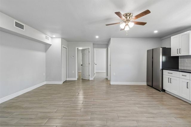 2309 21ST AVENUE W, Bradenton, FL 34205