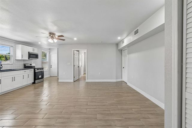 2309 21ST AVENUE W, Bradenton, FL 34205