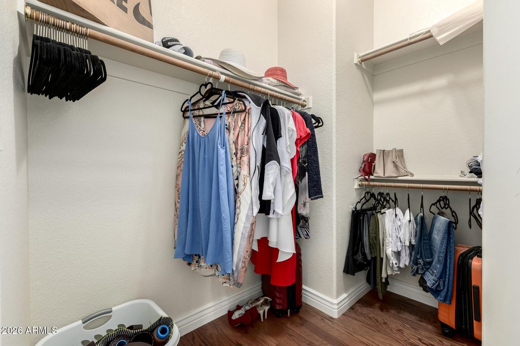 Image 21 of property listing at 11935 W JACKSON Street, Avondale, AZ 85323