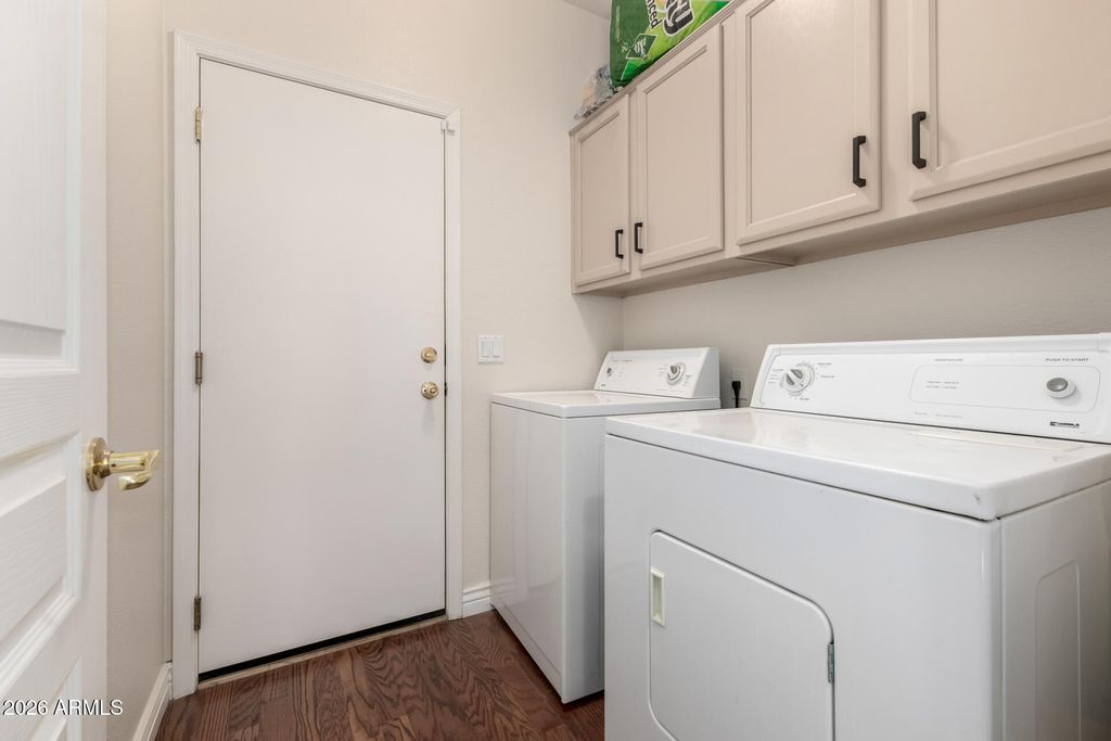 Image 28 of property listing at 11935 W JACKSON Street, Avondale, AZ 85323