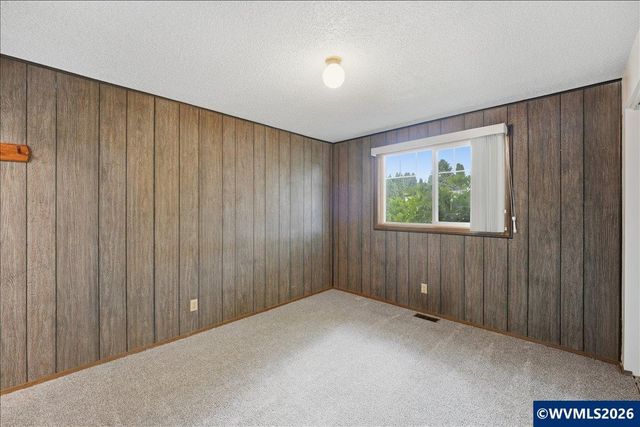 4866 Tanglewood Ct SE, Salem, OR 97317