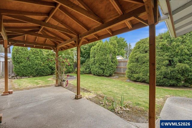 4866 Tanglewood Ct SE, Salem, OR 97317