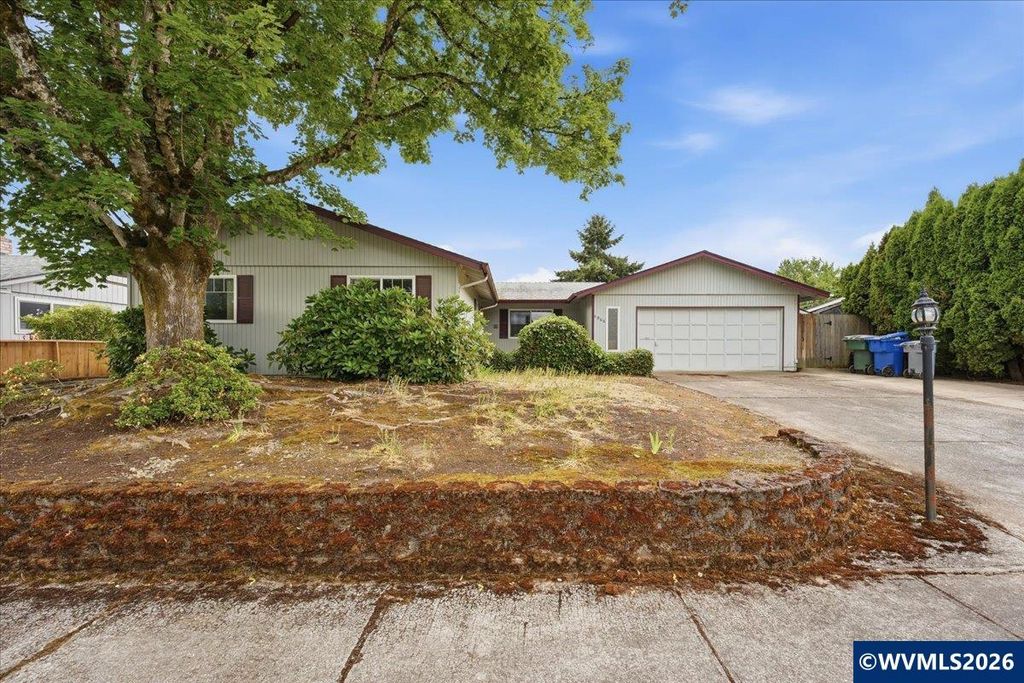 4866 Tanglewood Ct SE, Salem, OR 97317