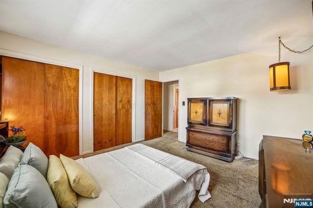 31 Division Street, Bloomfield, NJ 07003