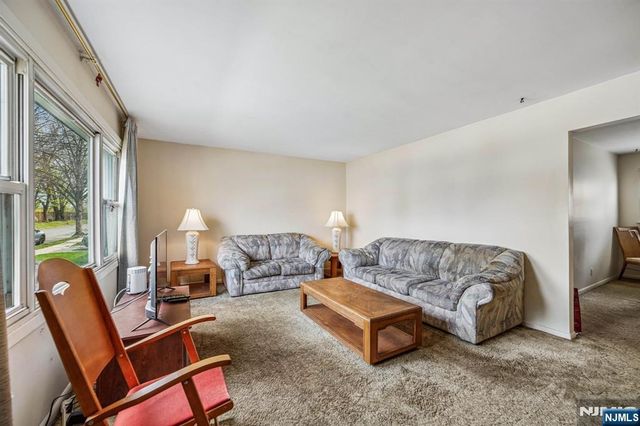 31 Division Street, Bloomfield, NJ 07003