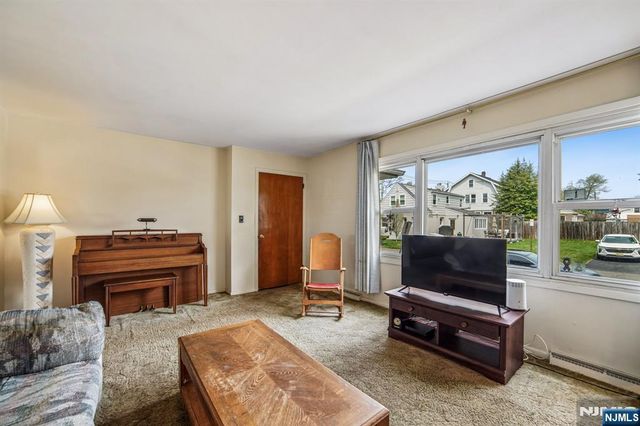 31 Division Street, Bloomfield, NJ 07003