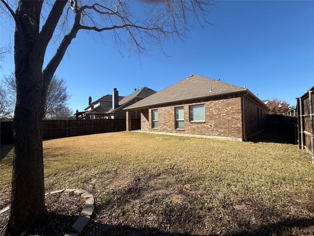 425 Cherry Spring Drive, Mckinney, TX 75072