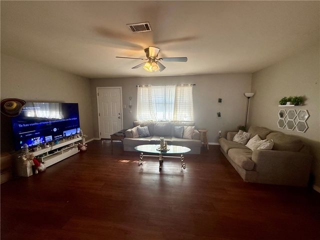 701-703 E 11th Street, Russellville, AR 72801