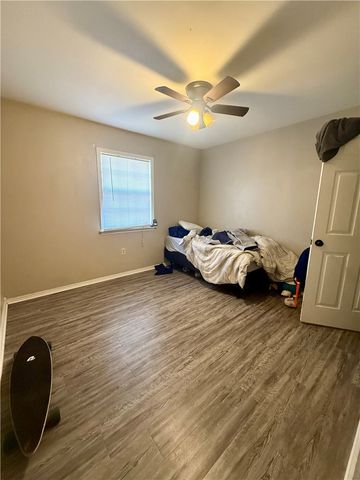 701-703 E 11th Street, Russellville, AR 72801