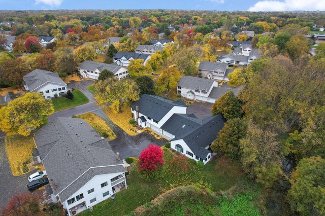 3708 Gershwin Lane N, Oakdale, MN 55128