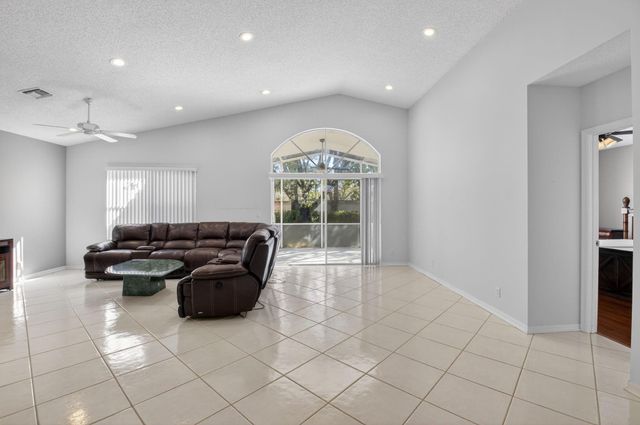 9820 Lemonwood Drive, Boynton Beach, FL 33437