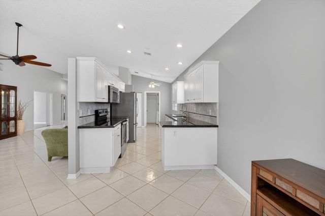 9820 Lemonwood Drive, Boynton Beach, FL 33437