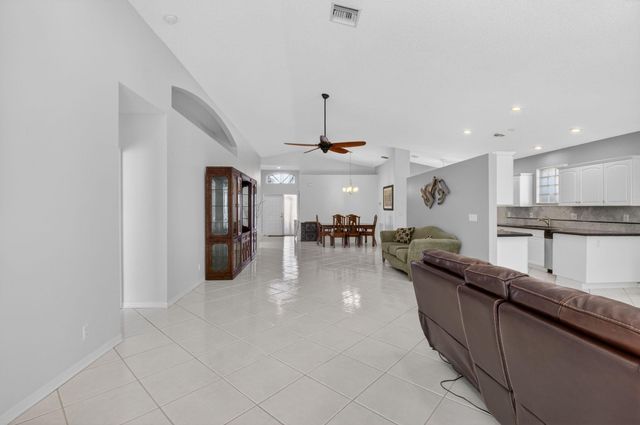 9820 Lemonwood Drive, Boynton Beach, FL 33437