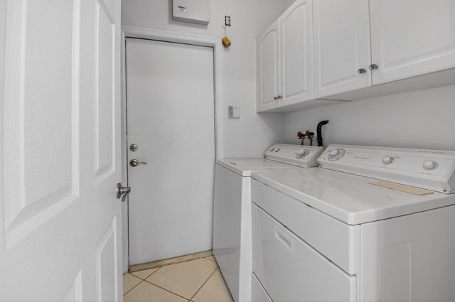 9820 Lemonwood Drive, Boynton Beach, FL 33437