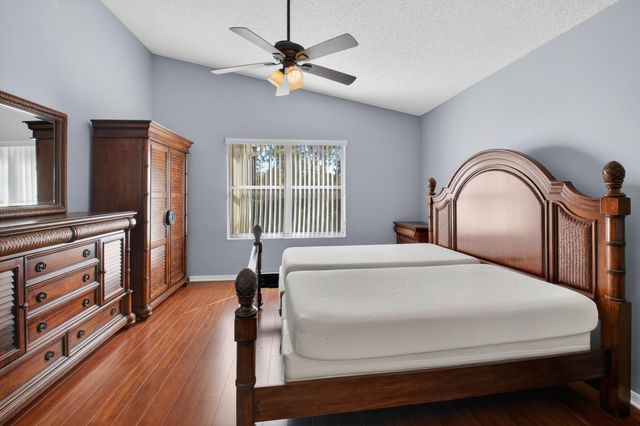 9820 Lemonwood Drive, Boynton Beach, FL 33437