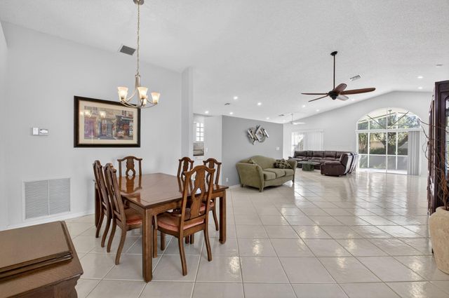 9820 Lemonwood Drive, Boynton Beach, FL 33437