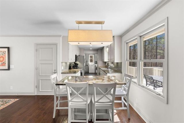 640 Overlook Trail, Acworth, GA 30101