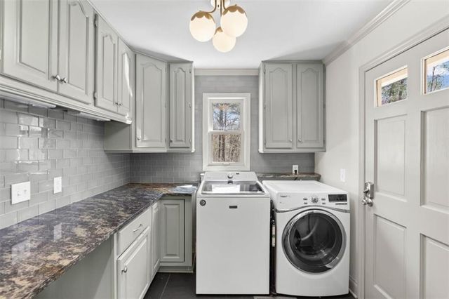 640 Overlook Trail, Acworth, GA 30101