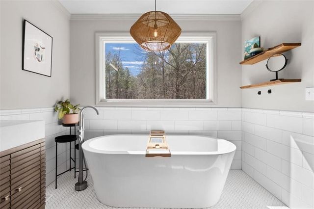 640 Overlook Trail, Acworth, GA 30101