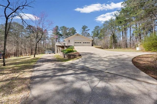 640 Overlook Trail, Acworth, GA 30101