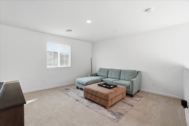 5032 Cloud Burst Way, Roseville, CA 95747