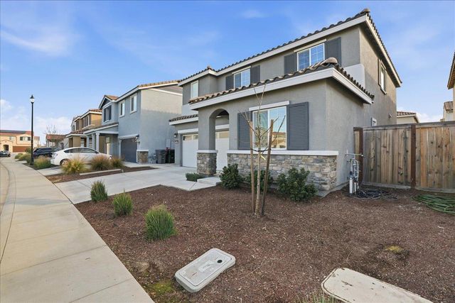 5032 Cloud Burst Way, Roseville, CA 95747