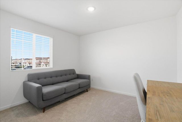 5032 Cloud Burst Way, Roseville, CA 95747