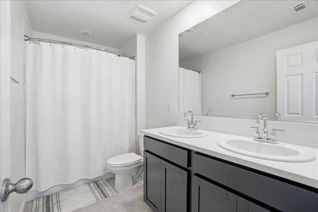 5032 Cloud Burst Way, Roseville, CA 95747