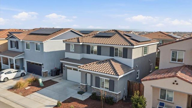 5032 Cloud Burst Way, Roseville, CA 95747