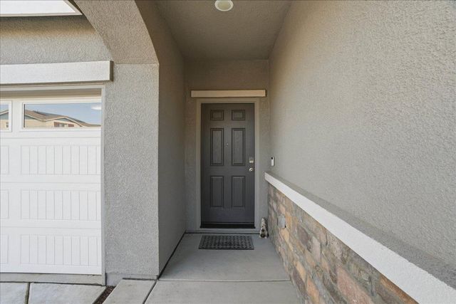 5032 Cloud Burst Way, Roseville, CA 95747