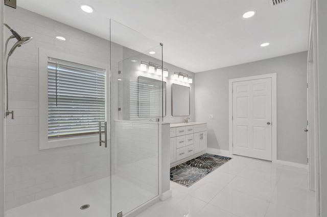 10355 Seagrape Way, Palm Beach Gardens, FL 33418