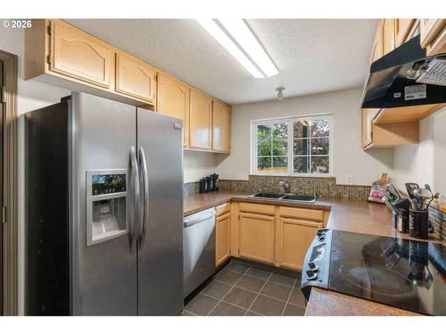 713 1ST Ave Ne, Napavine, WA 98565