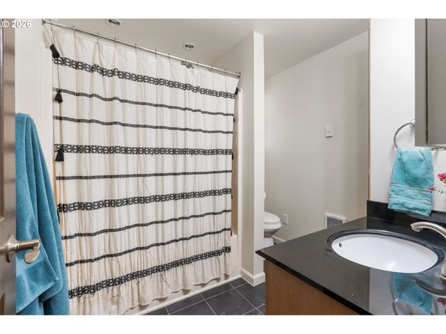 713 1ST Ave Ne, Napavine, WA 98565