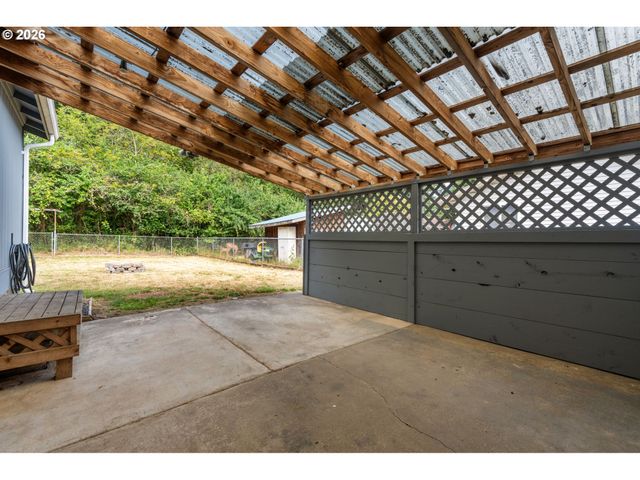 713 1ST Ave Ne, Napavine, WA 98565