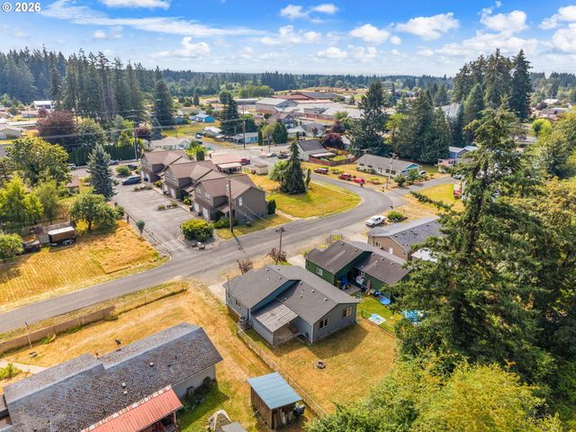 713 1ST Ave Ne, Napavine, WA 98565