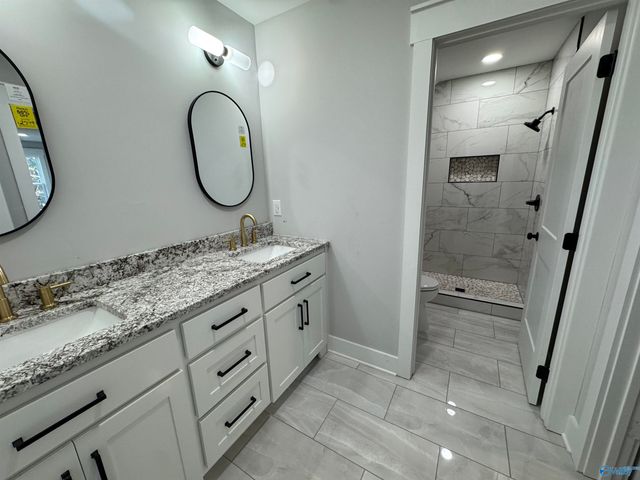 1324 South Broad Street, Albertville, AL 35950