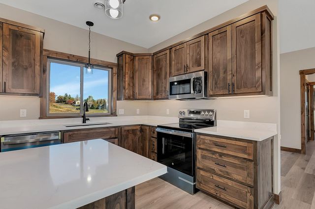 522 1st Street SE, Saint Stephen, MN 56375