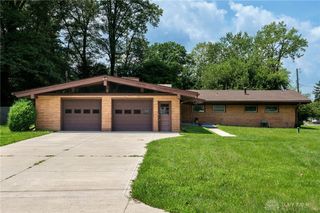 761 Dorchester Drive, Springfield, OH 45506