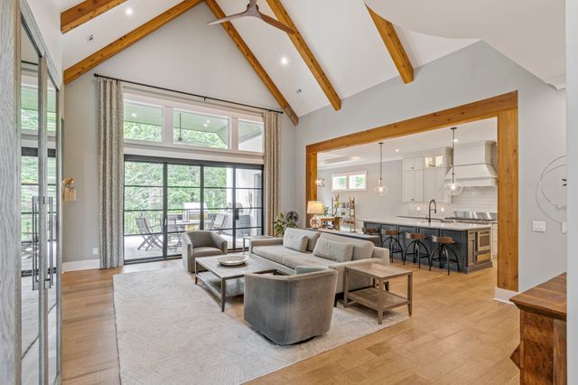 1852 Traditions Circle, Brentwood, TN 37027