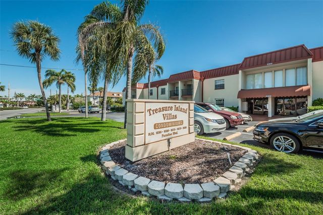 10365 PARADISE BOULEVARD 13, Treasure Island, FL 33706