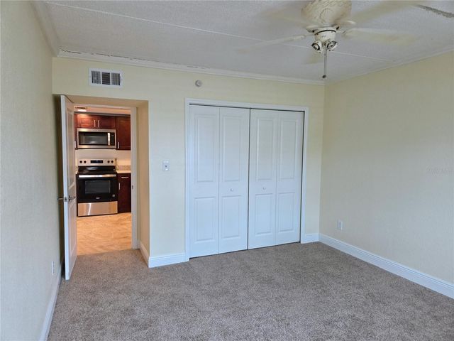 10365 PARADISE BOULEVARD 13, Treasure Island, FL 33706