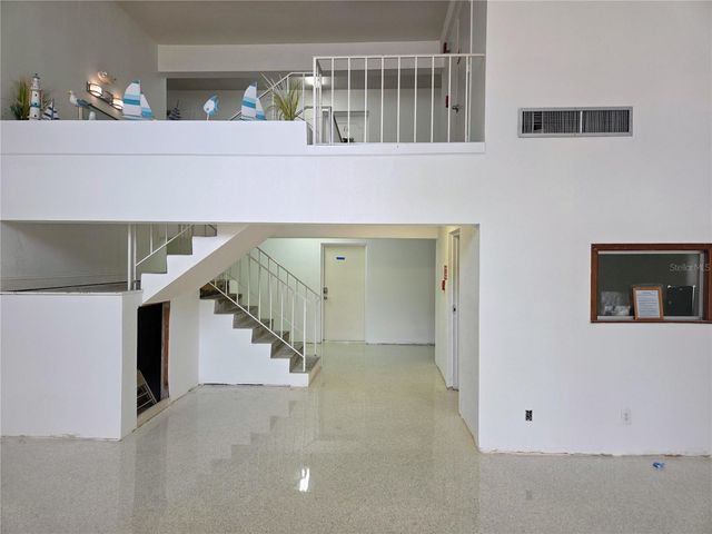 10365 PARADISE BOULEVARD 13, Treasure Island, FL 33706