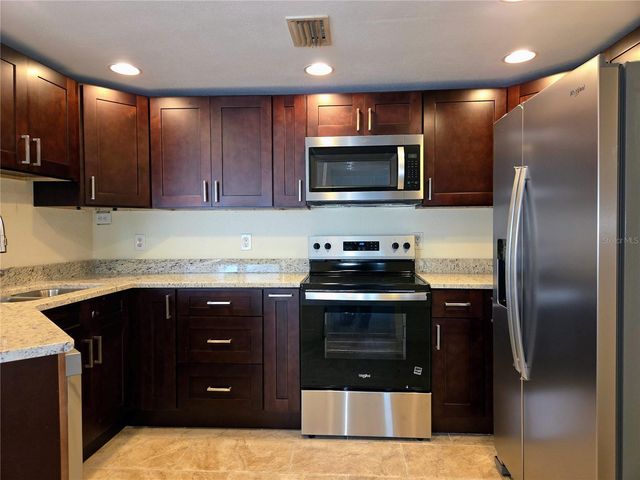 10365 PARADISE BOULEVARD 13, Treasure Island, FL 33706