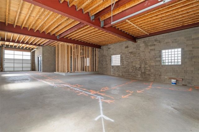 1717 Lowrie St, Troy Hill, PA 15212
