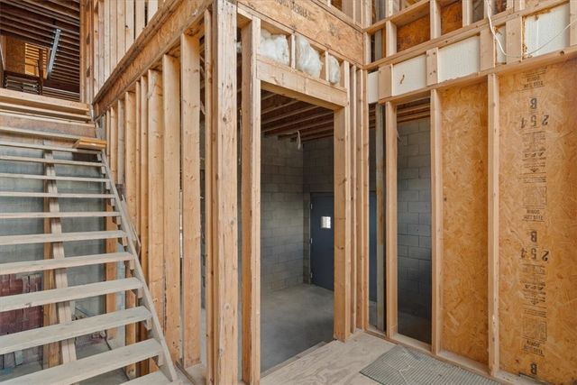 1717 Lowrie St, Troy Hill, PA 15212
