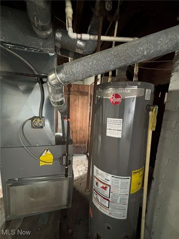 3833 E 144th Street, Cleveland, OH 44128