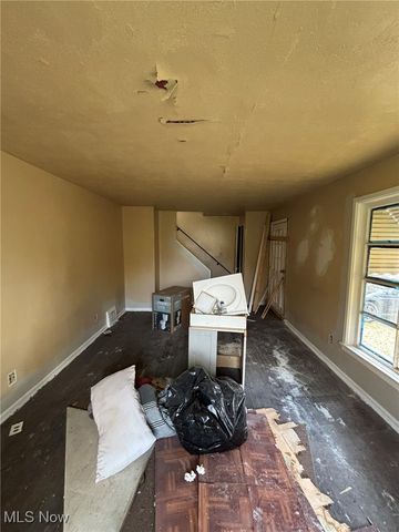 3833 E 144th Street, Cleveland, OH 44128