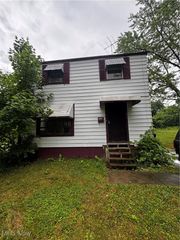 3833 E 144th Street, Cleveland, OH 44128