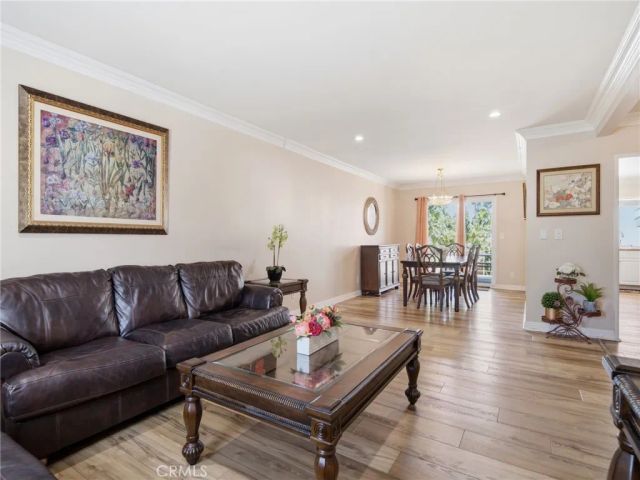 20259 Gifford, Winnetka, CA 91306